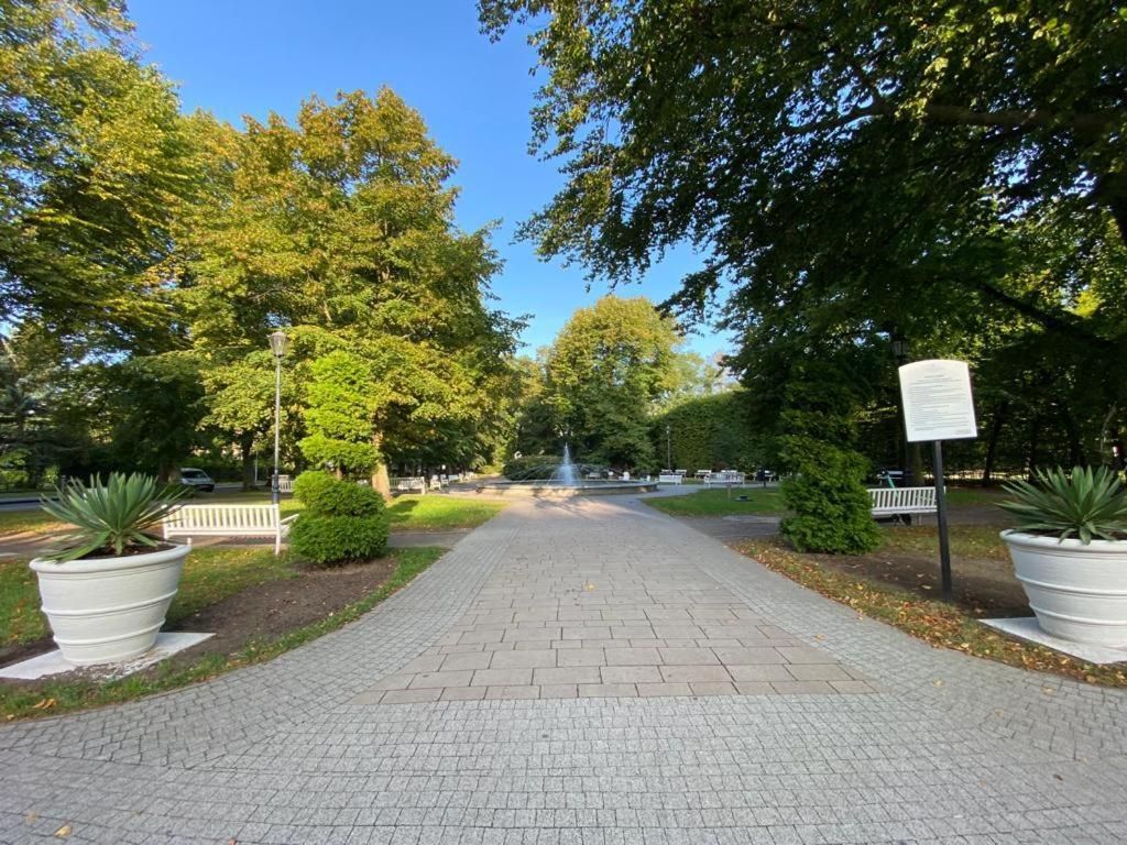 Apartamenty Kapitanskie Blizej Morza Kolobrzeg Exterior photo